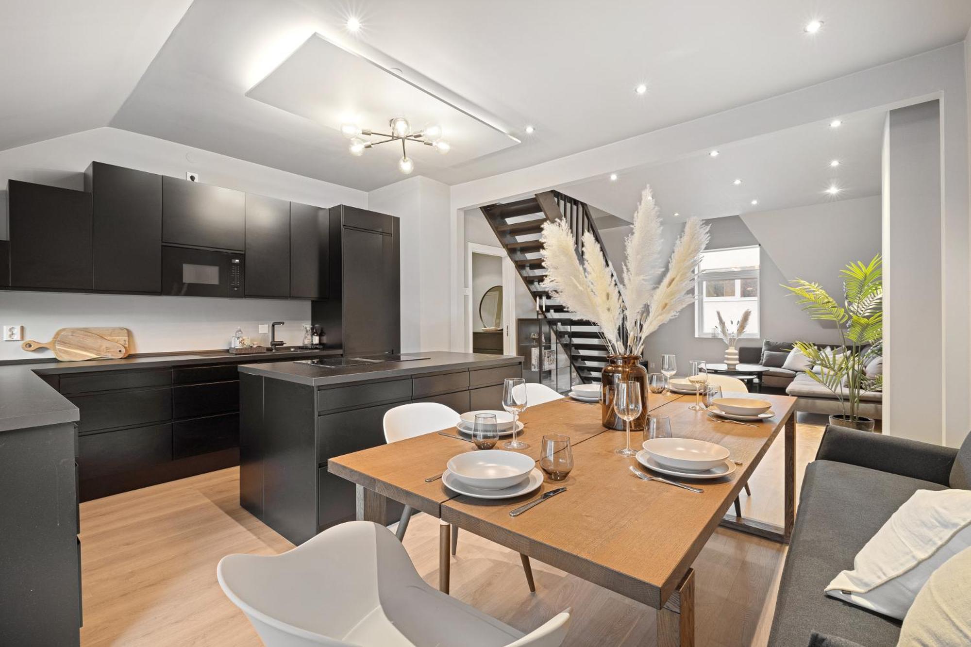 Homerentals L 120Sqm Mid-Central - King Beds - 500Mbps Wi-Fi Bergen Dış mekan fotoğraf