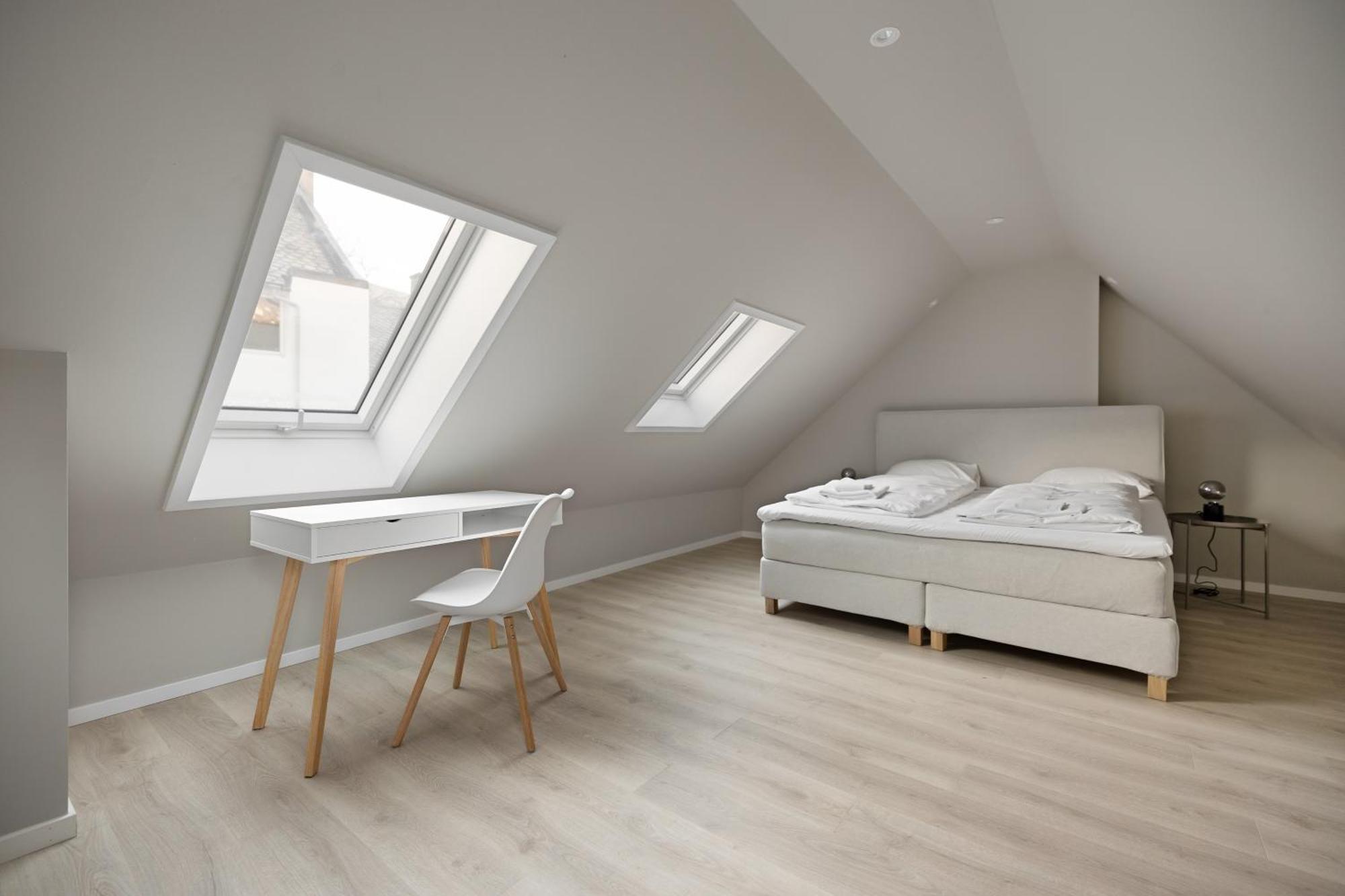 Homerentals L 120Sqm Mid-Central - King Beds - 500Mbps Wi-Fi Bergen Dış mekan fotoğraf